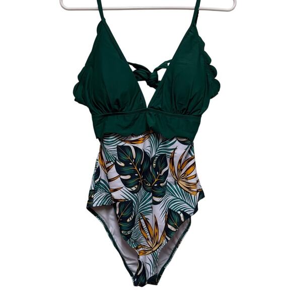 NWT Tropical PATPAT Swimsuit OnePiece Leaves Printed V Neck Swimwear  Size Large - Picture 1 of 7